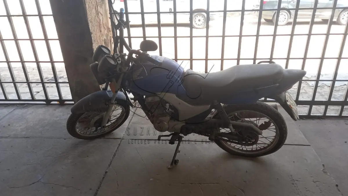 LOTE 011 - MOTO HONDA 150 TITAN KS