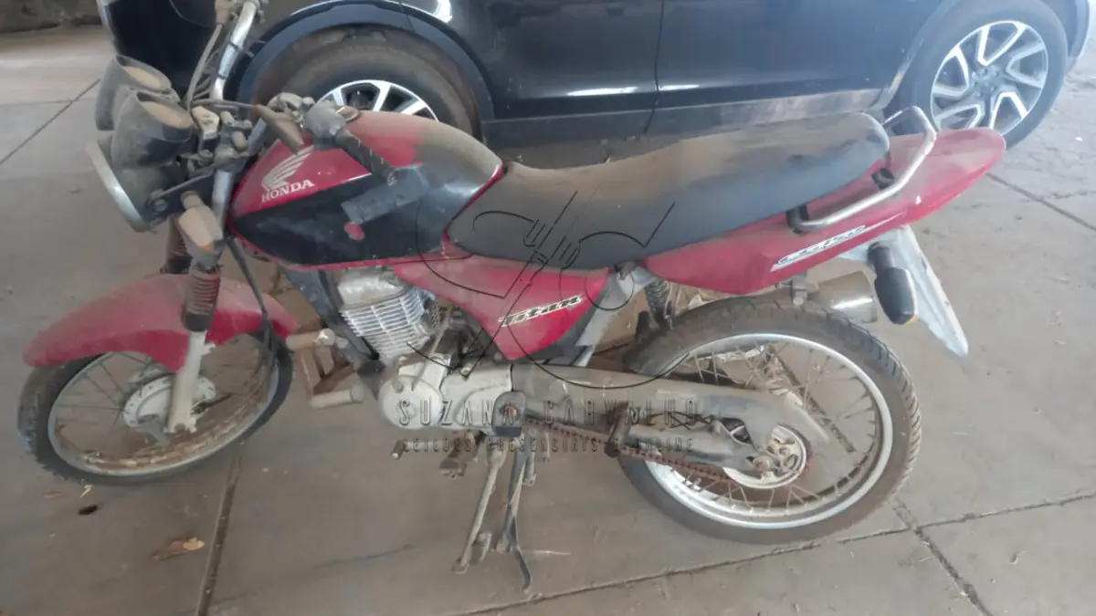 LOTE 008 - MOTO HONDA 150 TITAN ES