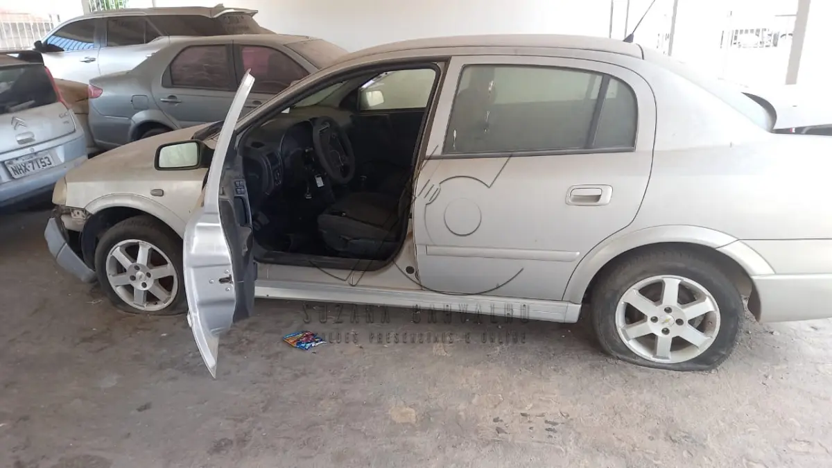 LOTE 016 - VEÍCULO GM ASTRA