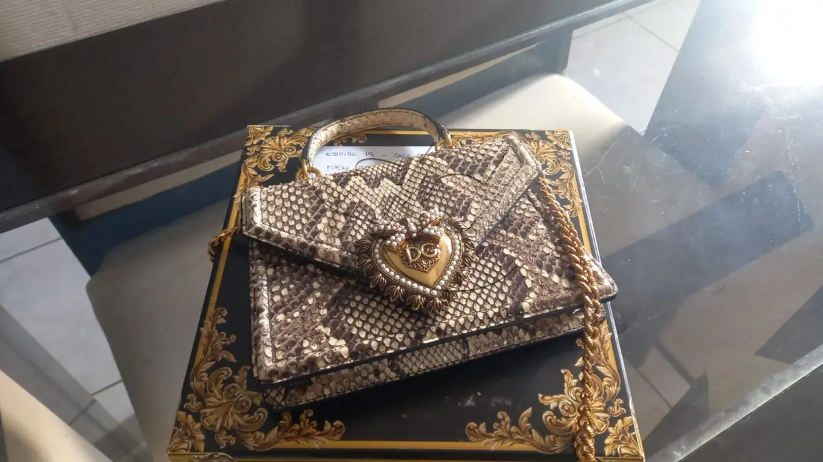 LOTE 006 - BOLSA D&GABBANA ORIGINAL