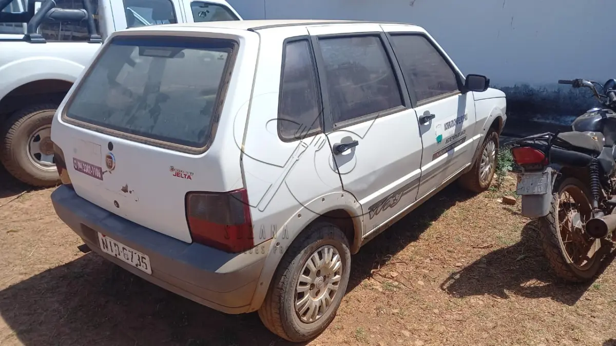 LOTE 007 - FIAT UNO