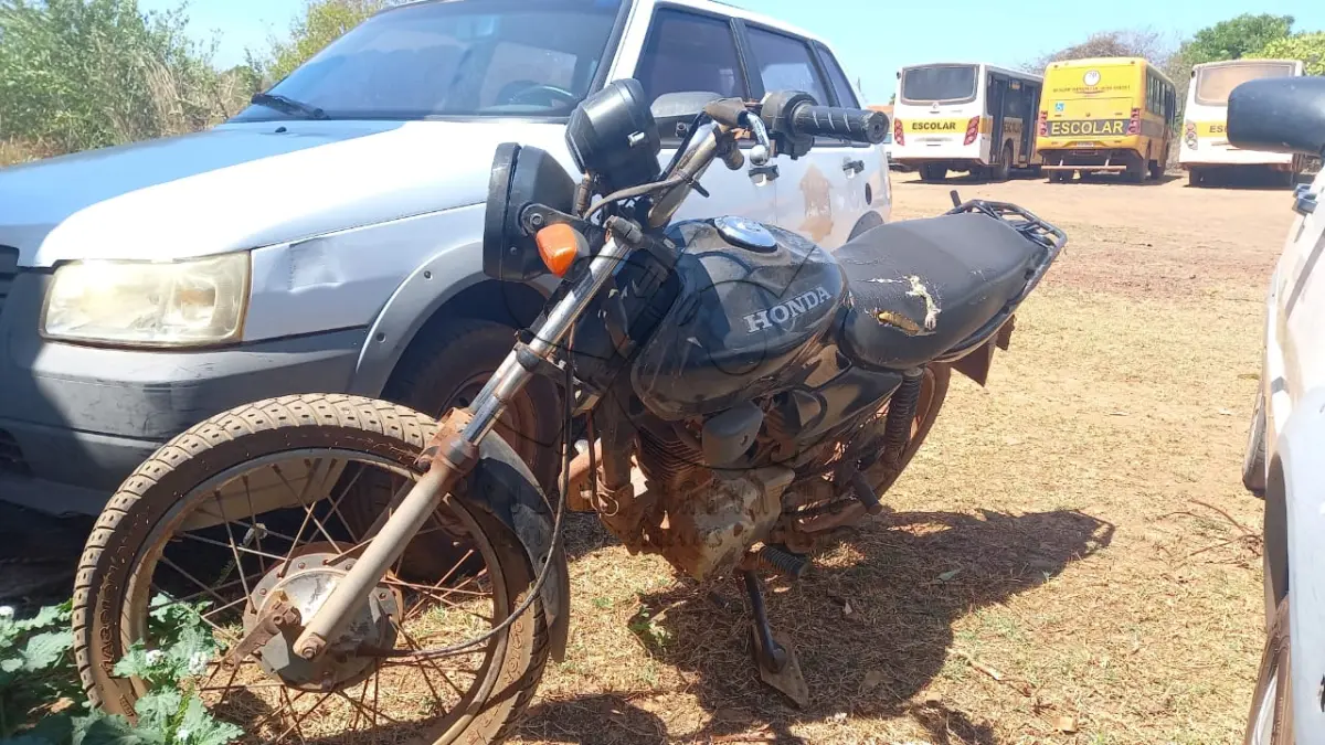 LOTE 006 - MOTO HONDA