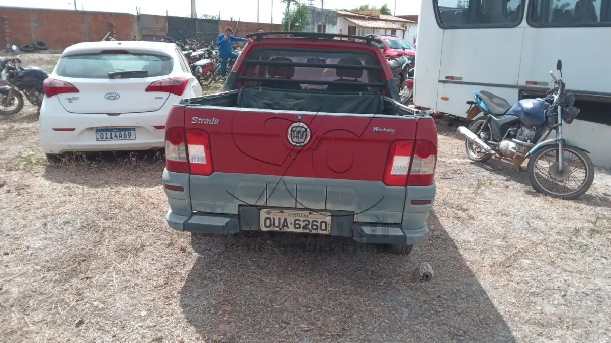LOTE 014 - VEÍCULO FIAT STRADA PARNAÍBA