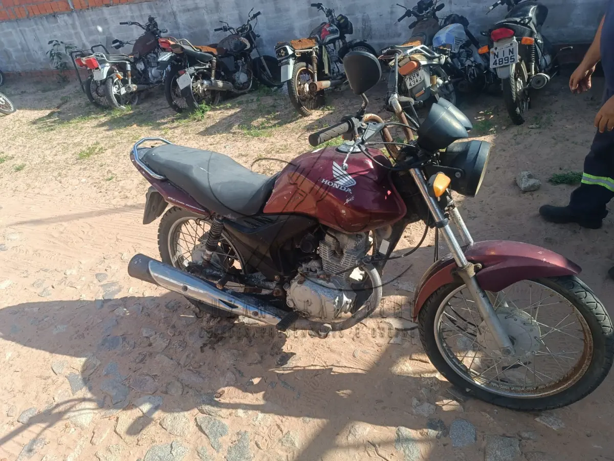 LOTE 001 - MOTO HONDA EM PARNAÍBA/PI