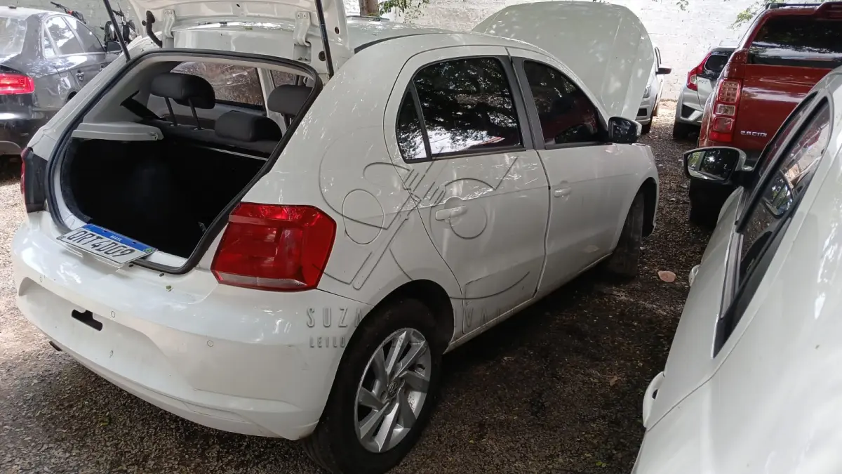 LOTE 006 - VEÍCULO VW
