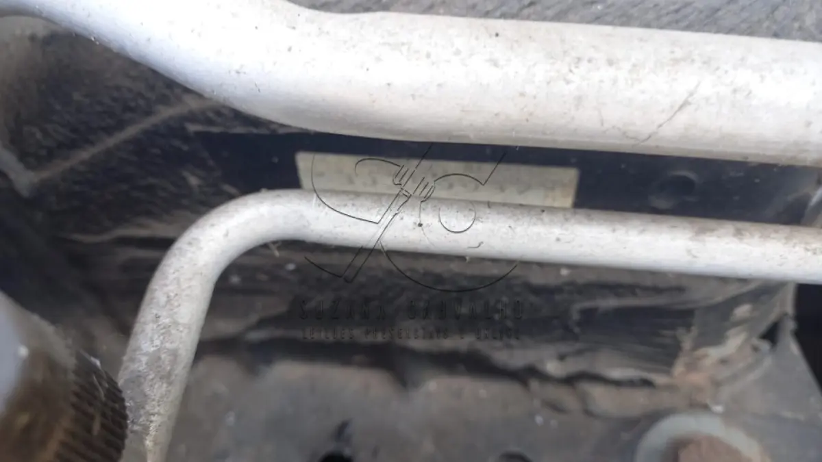 LOTE 015 - VEÍCULO RENAULT CLIO RL