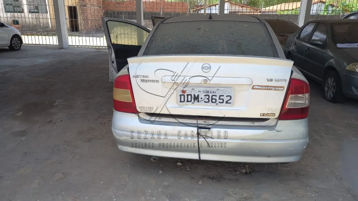 LOTE 016 - VEÍCULO GM ASTRA