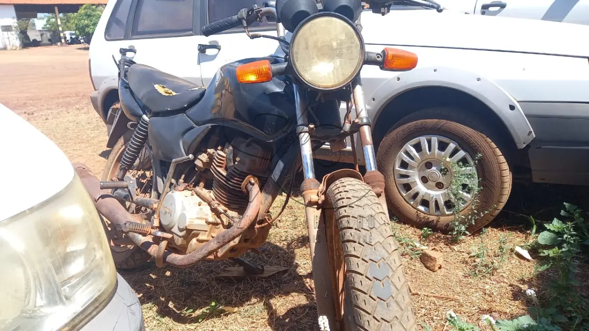 LOTE 006 - MOTO HONDA