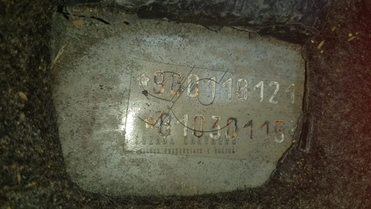 LOTE 012 - VEÍCULO FIAT PUNTO