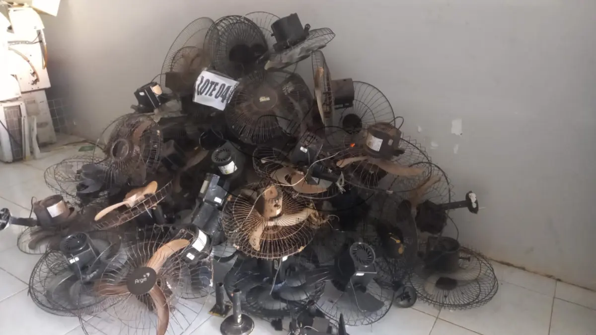 LOTE 004 - MATERIAIS DIVERSOS