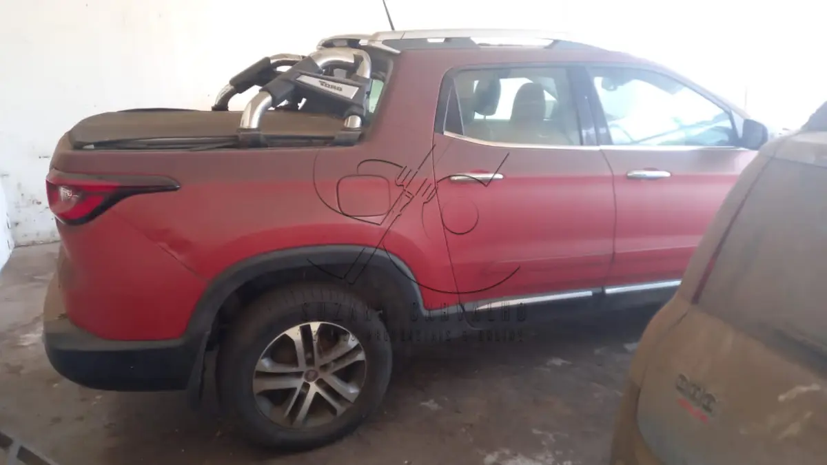 LOTE 019 - VEÍCULO FIAT TORO VOLCANO
