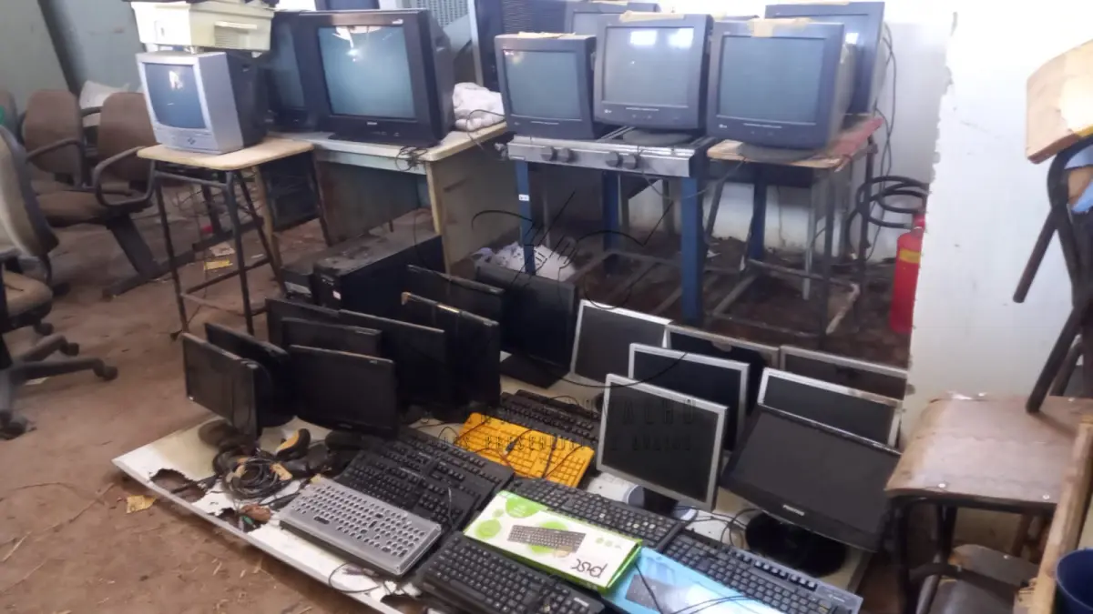 LOTE 005 - MATERIAIS DIVERSOS