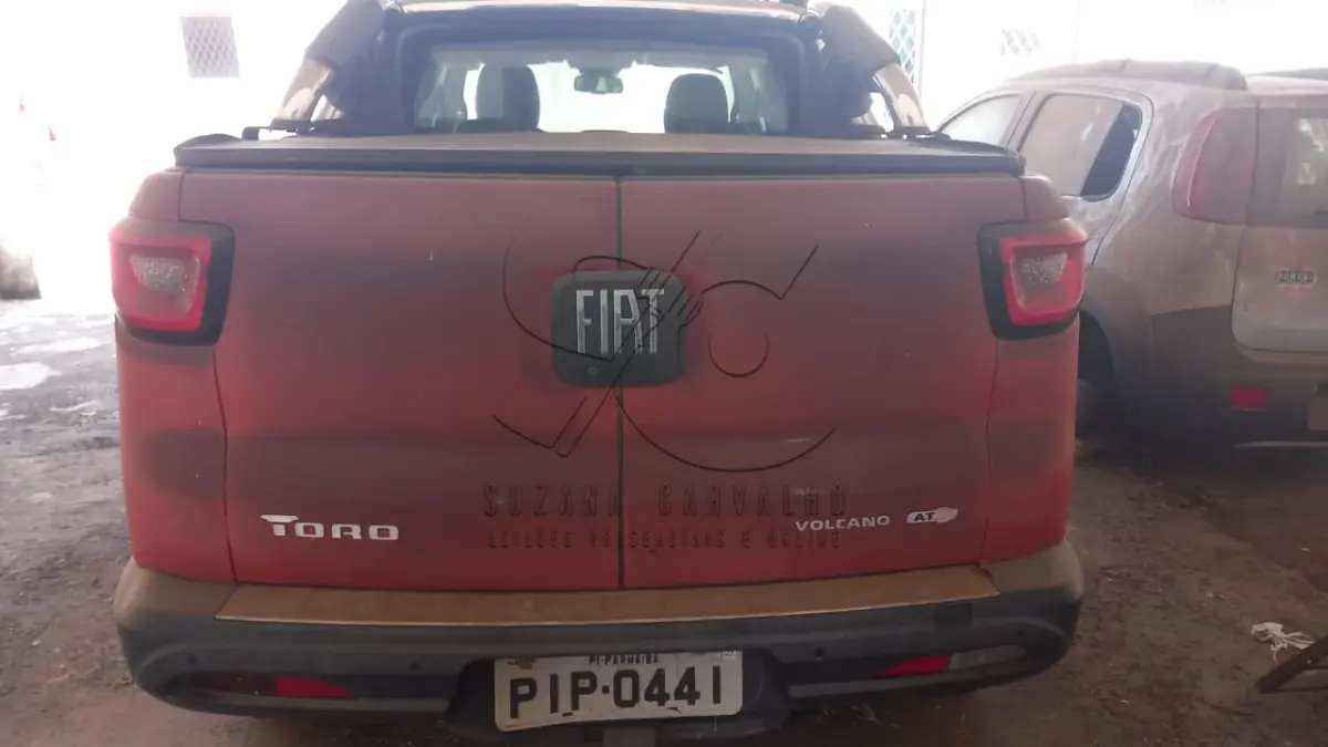 LOTE 019 - VEÍCULO FIAT TORO VOLCANO