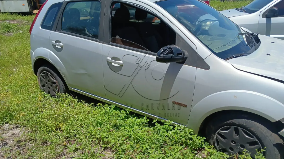 LOTE 001 - FORD FIESTA EM PARNAÍBA