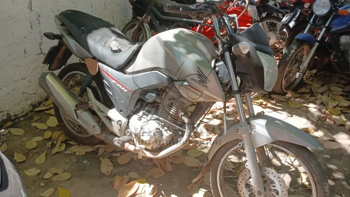 LOTE 004 - HONDA CG 160 FAN ESDI 2016