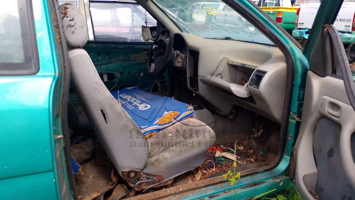 LOTE 002 - SUCATA VW