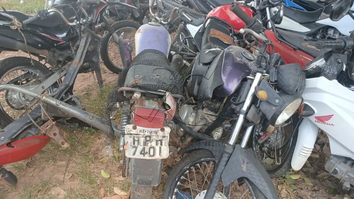 LOTE 006 - SUCATA HONDA CG 125