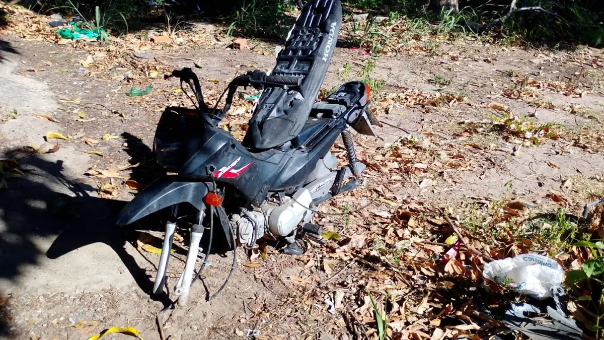 LOTE 014 - SUCATA HONDA POP 100 2015