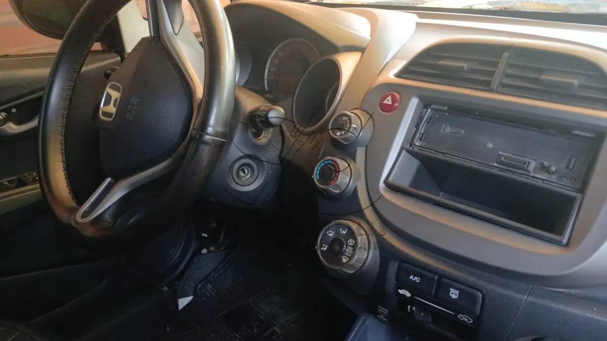 LOTE 003 - SUCATA HONDA FIT LX FLEX