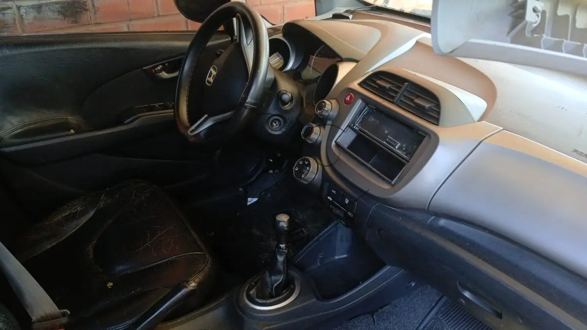 LOTE 003 - SUCATA HONDA FIT LX FLEX