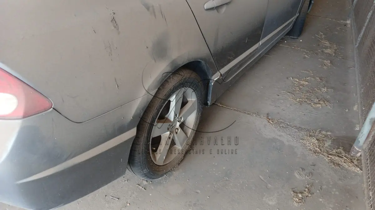 LOTE 003 - HONDA CIVIC LXS