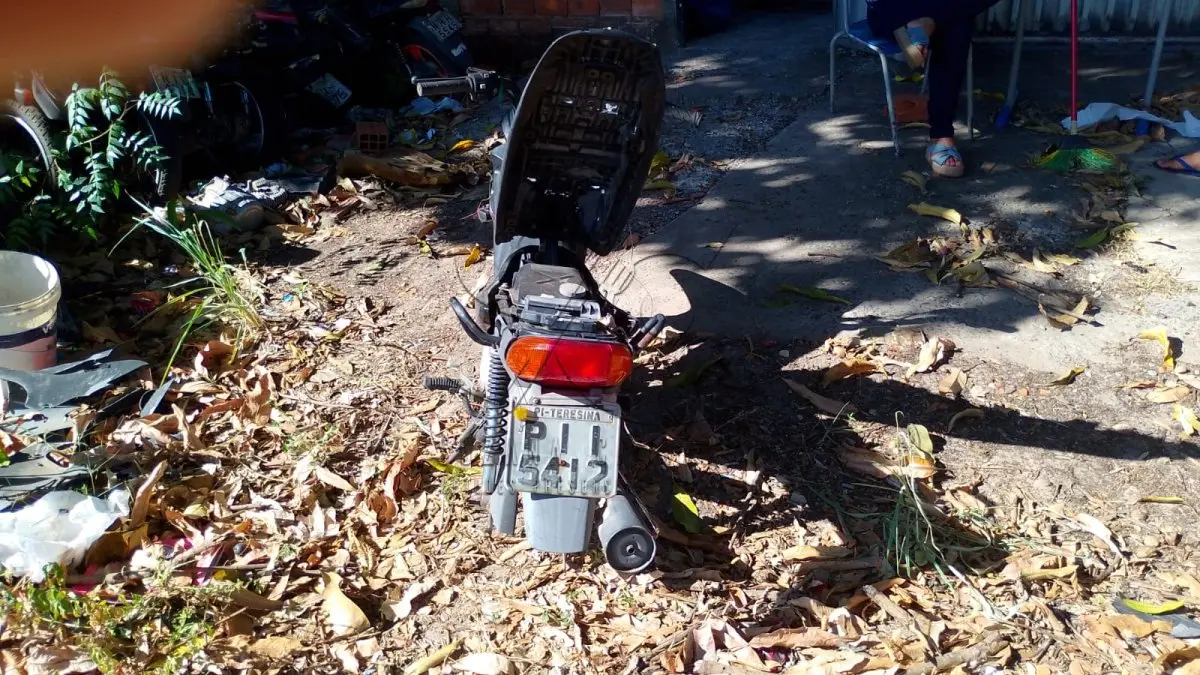 LOTE 014 - SUCATA HONDA POP 100 2015