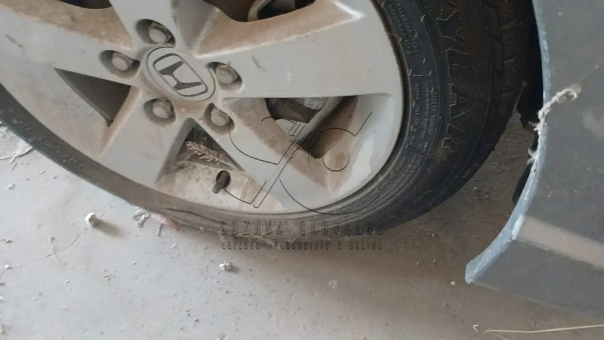 LOTE 003 - HONDA CIVIC LXS