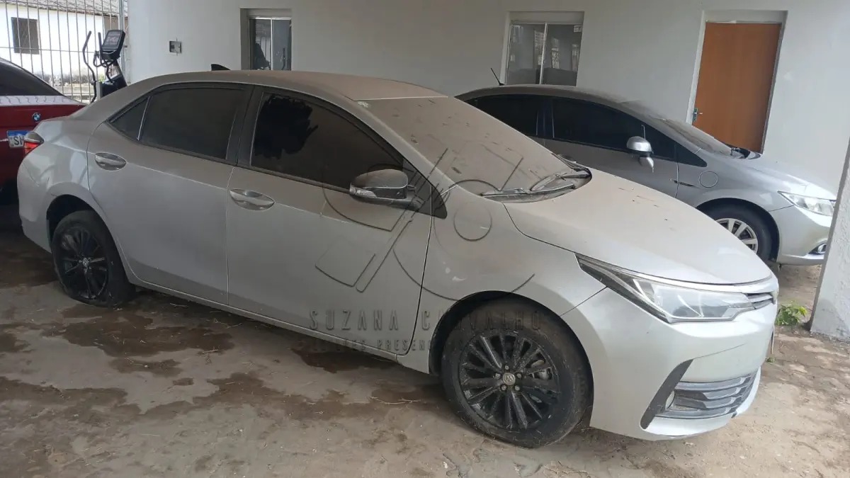 LOTE 001 - SUSPENSO POR DECISÃO JUDICIAL TOYOTA COROLLA