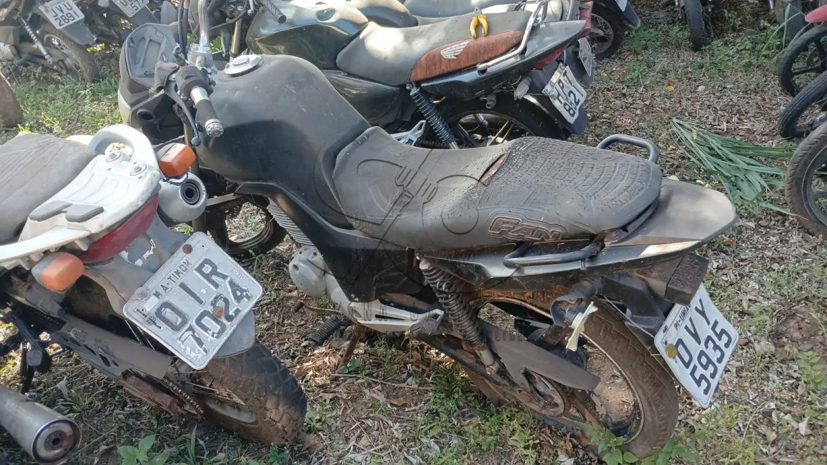 LOTE 010 - SUCATA HONDA/CG150 2013/2014
