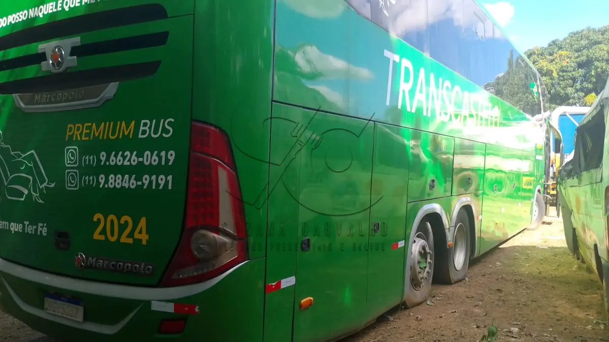 LOTE 11 01 - ÔNIBUS VOLVO/MPOLO 2011/2012