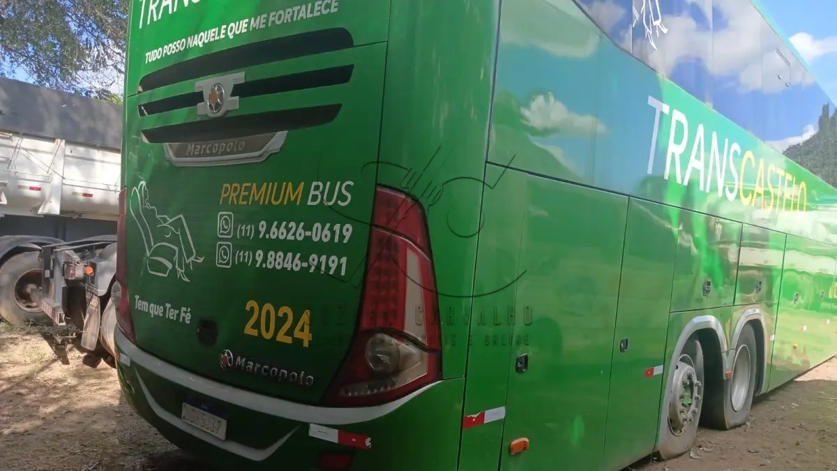 LOTE 11 01 - ÔNIBUS VOLVO/MPOLO 2011/2012