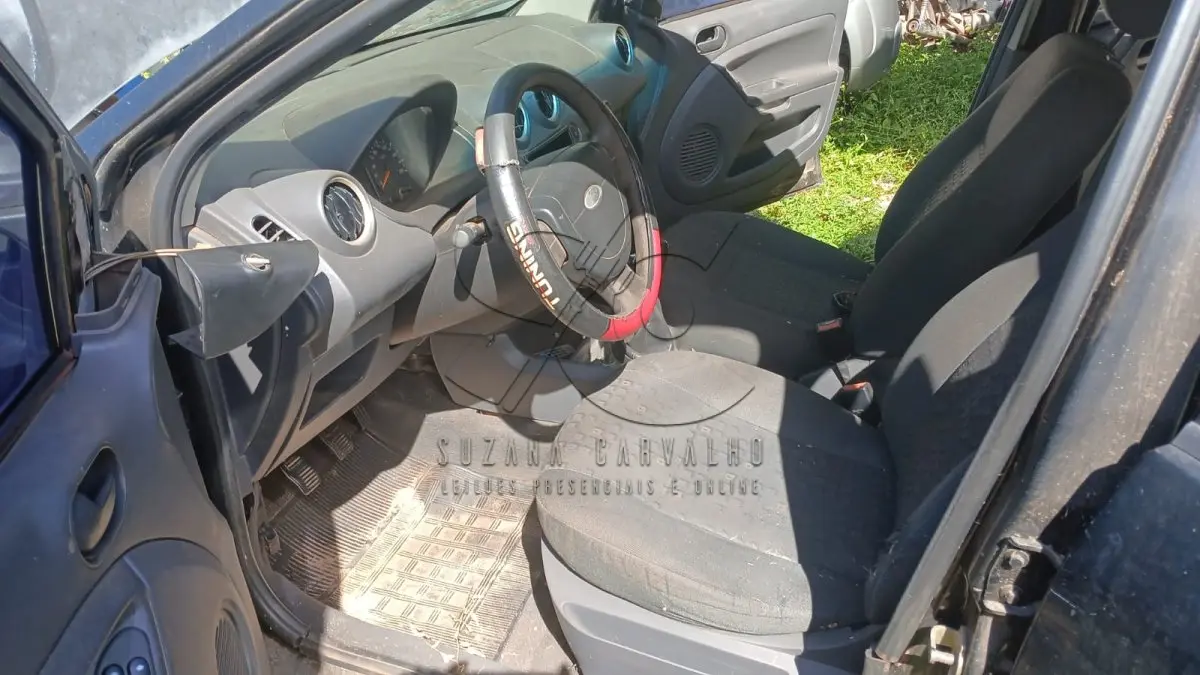 LOTE 002 - FORD/FIESTA 2003/2004