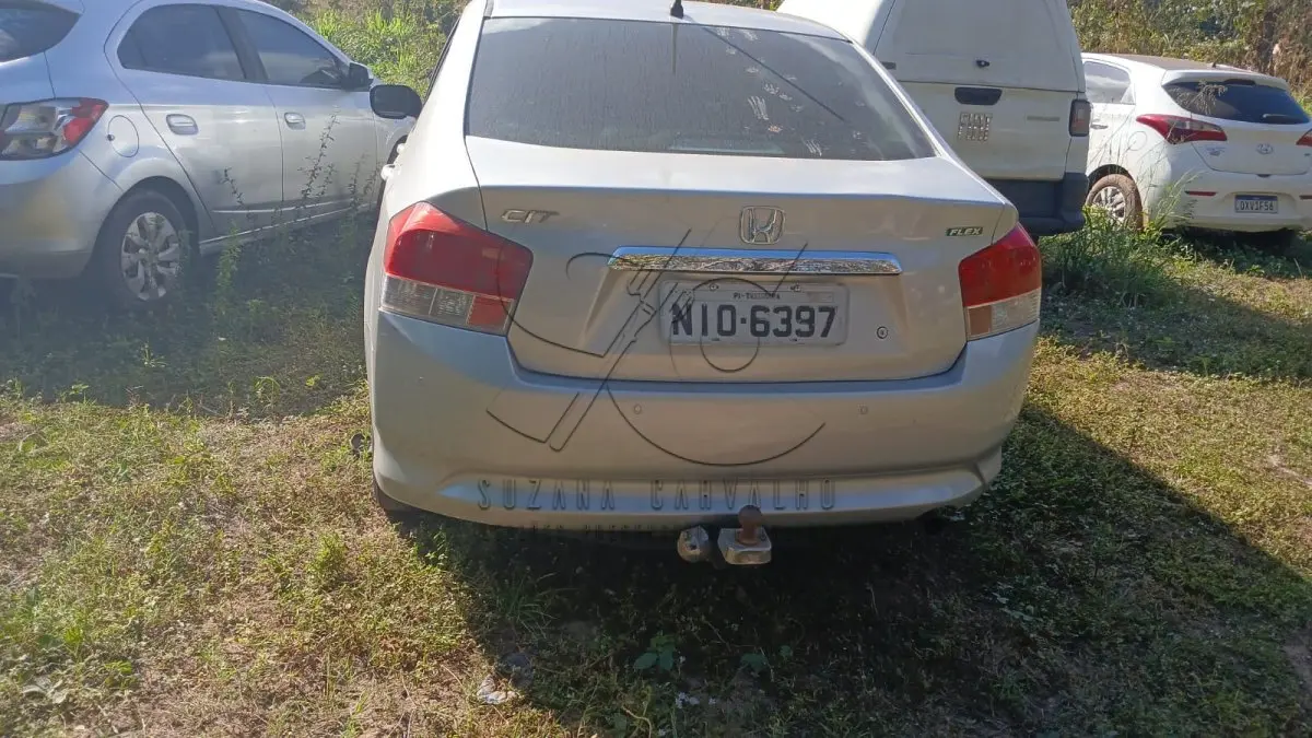 LOTE 009 - HONDA/CITY LX 2009/2010