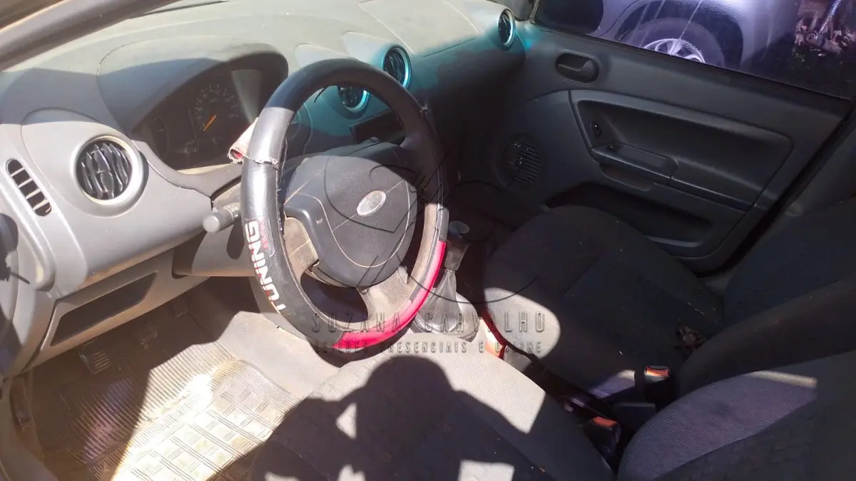 LOTE 002 - FORD/FIESTA 2003/2004