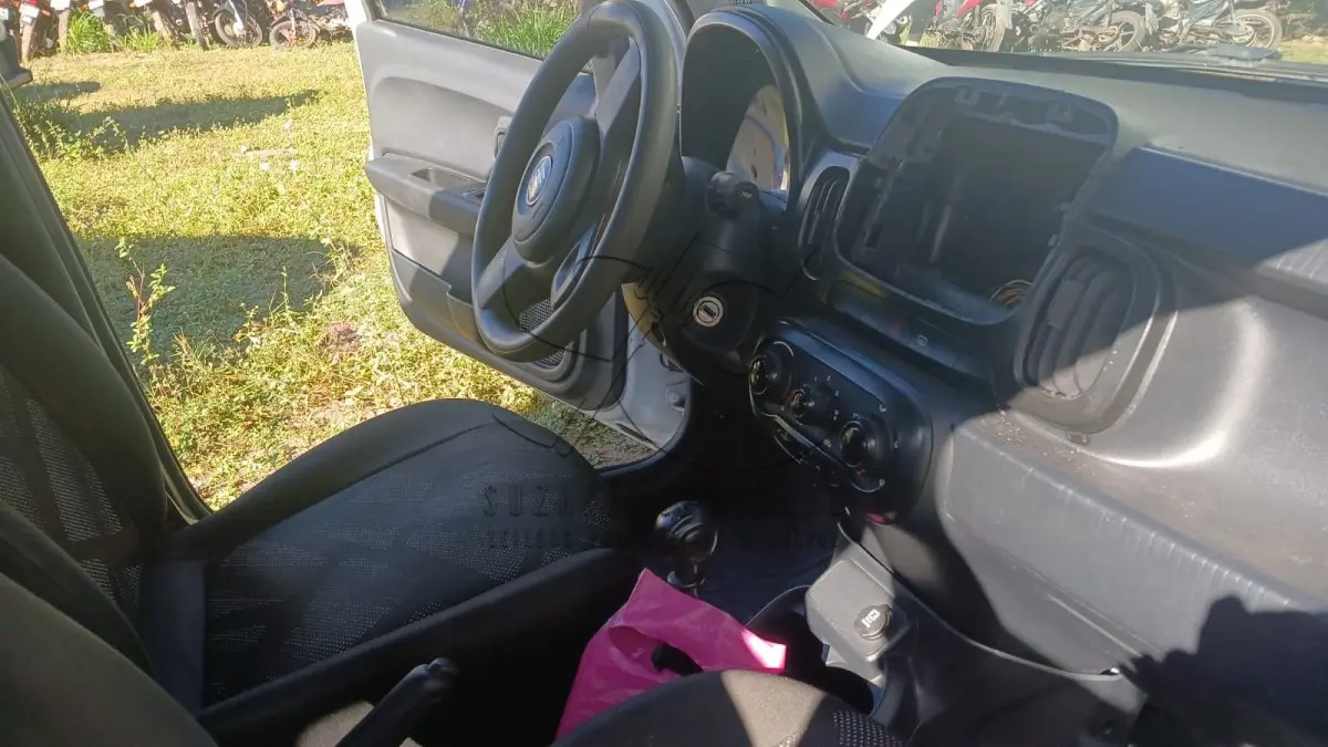 LOTE 004 - SUCATA FIAT/MOBI LIKE 2021/2022