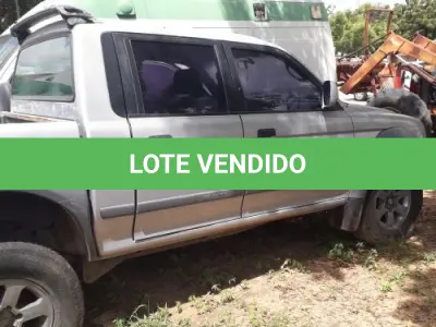 LOTE 018 - MITSUBISHI L200 MMC OUTDOOR