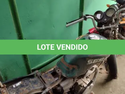 LOTE 025 - SUCATA MOTO HONDA CG 125 TITAN