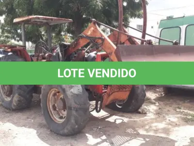 LOTE 026 - TRATOR S/RODAS M.FERGUSON