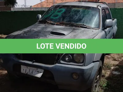 LOTE 018 - MITSUBISHI L200 MMC OUTDOOR
