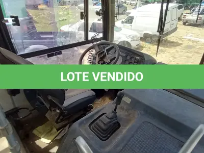 LOTE 019 - ÔNIBUS VW COMIL SVELTON