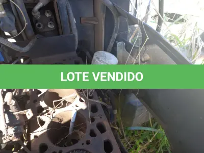 LOTE 013 - TRATOR NEW HOLLAND