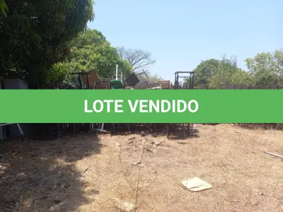LOTE 003 - MOBILIÁRIOS