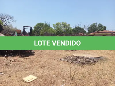 LOTE 003 - MOBILIÁRIOS