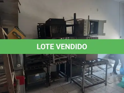 LOTE 010 - MOBILIÁRIOS