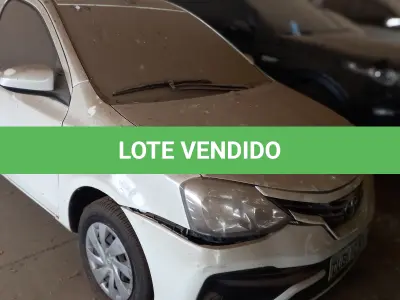 LOTE 003 - VEÍCULO TOYOTA ETIOS X 13L