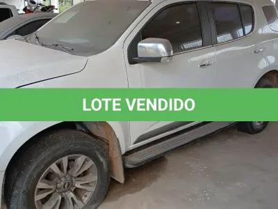 LOTE 001 - VEÍCULO CHEVROLET