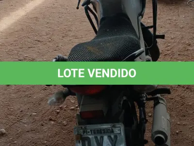 LOTE 003 - MOTO HONDA