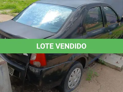 LOTE 001 - VEÍCULO RENAULT