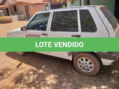 LOTE 015 - FIAT UNO