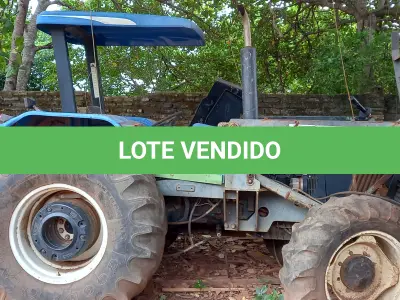 LOTE 028 - TRATOR NEW HOLLAND